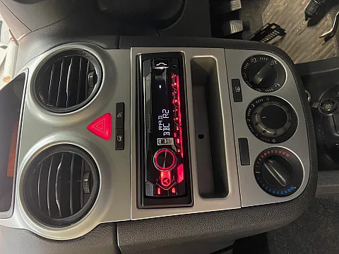 Vauxhall Corsa D 2012 upgraded with a Pioneer MVH-S420BT Stereo & JBL Speakers