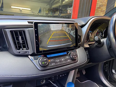 Toyota RAV4 2017 upgraded with Pioneer SPH-EVO950DAB CarPlay stereo