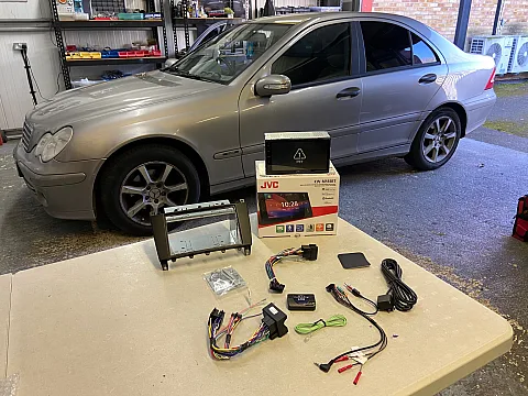 Mercedes C Class 2005 Upgraded with JVC KW-M593BT CarPlay stereo