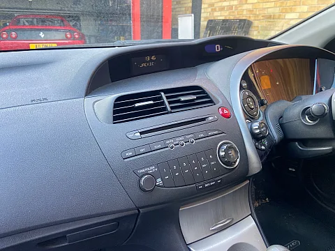 Honda Civic 2006 Factory Radio