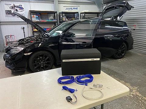 Honda Civic 2021 Upgraded with a Focal BP20 Bomba Subwoofer