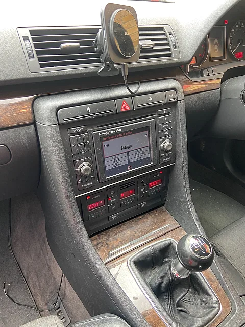 Audi A4 2003 factory radio
