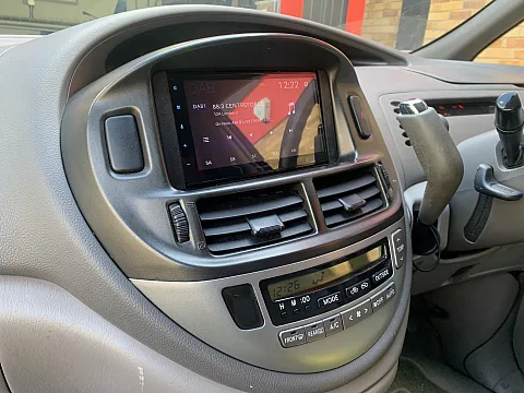 Toyota Previa 2001upgraded with the Pioneer SPH-DA160DAB Car Play / Android Auto car stereo