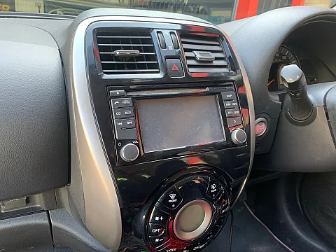 Nissan Micra 2014 factory radio