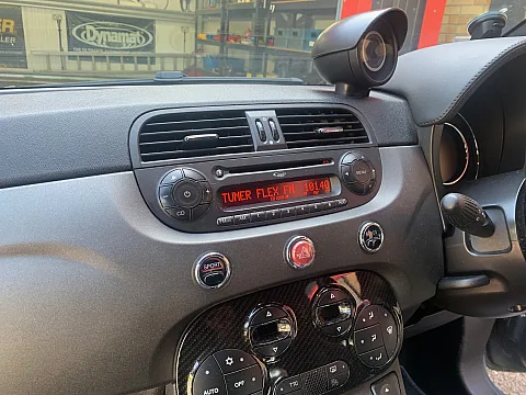 Fiat 500 2010 factory radio