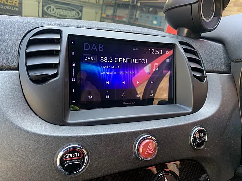 Fiat 500 2010 upgraded with the Pioneer SPH-DA77DAB Wireless CarPlay Stereo