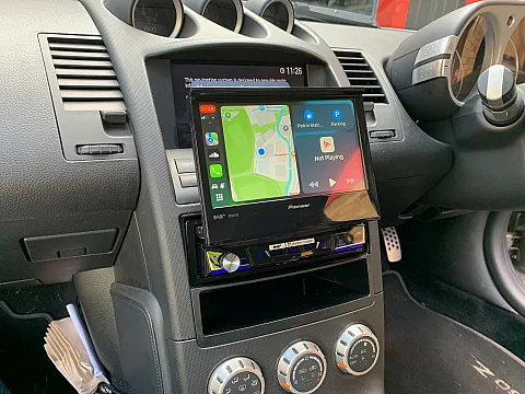 Nissan 350z 2008 upgraded with the Pioneer AVH-Z7200DAB car Stereo