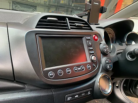 Honda Jazz 2013 factory radio