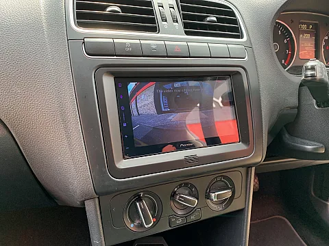 VW Polo 2013 upgraded with Pioneer SPH-DA77DAB Wireless CarPlay Stereo