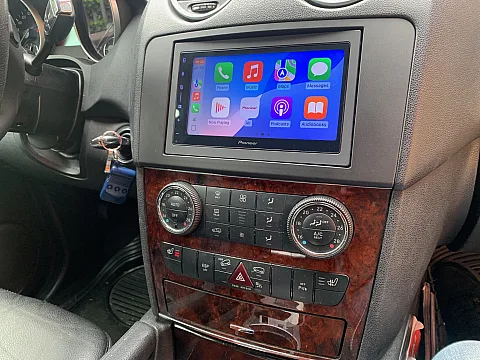 Mercedes-Benz ML 2009 upgraded with Pioneer SPH-DA77DAB wireless Car Play / Android Auto stereo