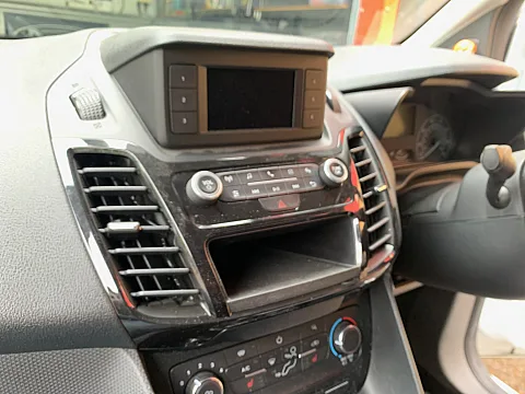 Ford Transit 2022 factory radio