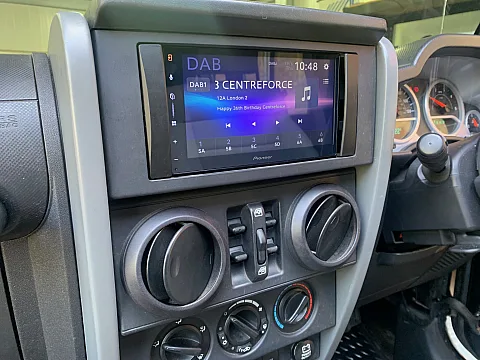 Jeep Wrangler 2007 Upgraded with Pioneer SPH-DA77DAB Wireless CarPlay stereo