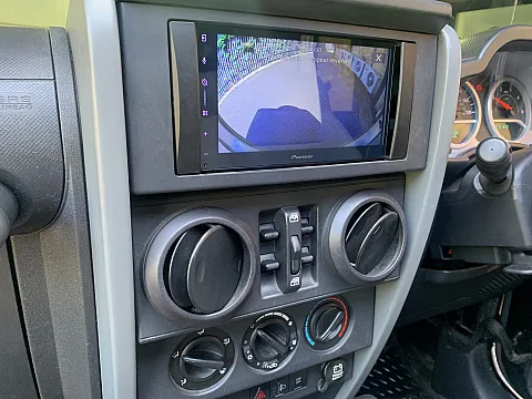 Jeep Wrangler 2007 Upgraded with Pioneer SPH-DA77DAB Wireless CarPlay stereo