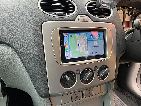 Ford Focus 2010 model upgraded with a JVC KW-M593BT CarPlay stereo