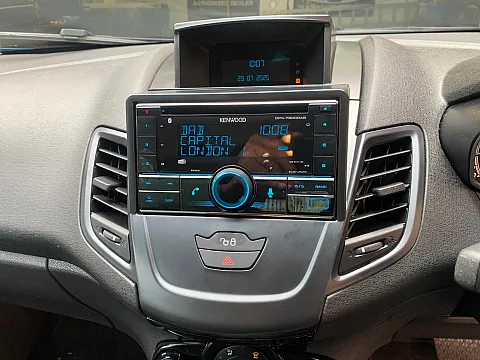 Ford Fiesta 2013 upgraded with a Kenwood DPX-7300DAB Bluetooth stereo