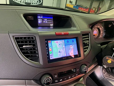 Honda CR-V 2013 upgraded with Pioneer SPH-DA77DAB CarPlay stereo