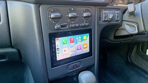 Volvo V70 1998 upgraded with Kenwood DMX6523DABS CarPlay Stereo