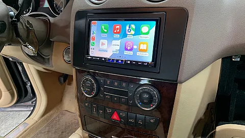 Mercedes ML 2008 Upgraded with Alpine ILX-705D CarPlay Android Auto Stereo