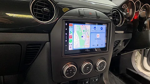 Mazda MX-5 2013 Upgraded with Pioneer SPH-DA77DAB CarPlay Stereo