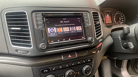 Seat Alhambra 2017 Factory Radio