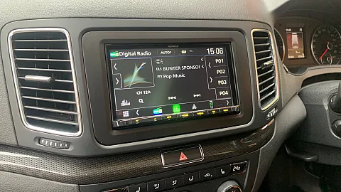 Seat Alhambra 2017 upgraded with Kenwood DMX8021DABS Apple CarPlay Stereo