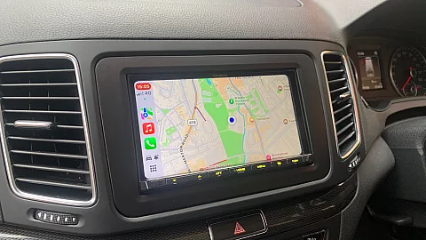 Seat Alhambra 2017 upgraded with Kenwood DMX8021DABS Apple CarPlay Stereo