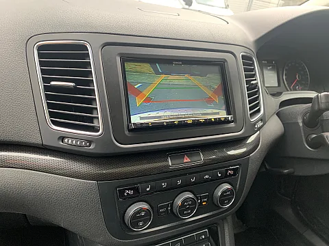 Seat Alhambra 2017 upgraded with Kenwood DMX8021DABS Apple CarPlay Stereo