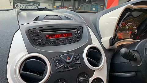 Ford KA 2016 Factory Radio