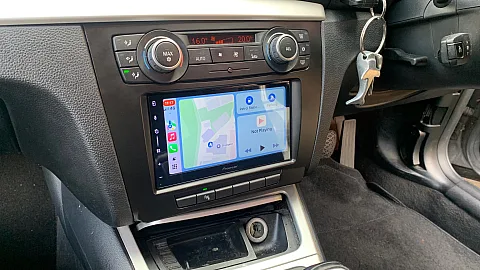 BMW 1 Series 2011 upgraded with Pioneer SPH-DA77DAB CarPlay Stereo