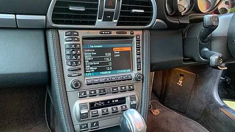Porsche 911 (997) 2006 Factory radio