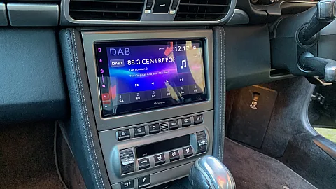 Porsche 911 (997) 2006 Upgraded with Pioneer SPH-DA77DAB CarPlay Stereo