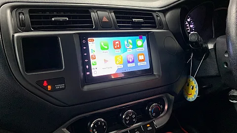 Kia Rio 2012 upgraded with Stinger IE268E CarPlay Stereo