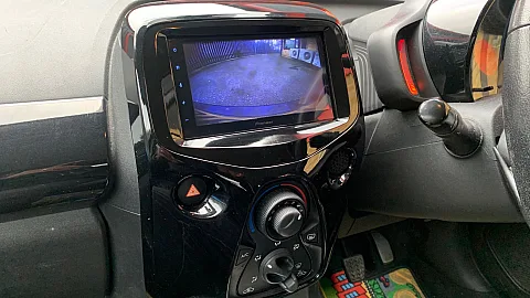 Toyota Aygo 2016 upgraded with Pioneer SPH-DA160DAB CarPlay Stereo