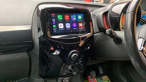 Toyota Aygo 2016 upgraded with Pioneer SPH-DA160DAB CarPlay Stereo
