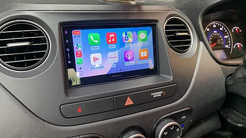 Hyundai i10 2017 upgraded with Pioneer SPH-DA77DAB CarPlay Stereo