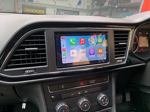 Seat Leon 2015 upgraded with JVC KW-M695DBW 6.8" CarPlay Stereo
