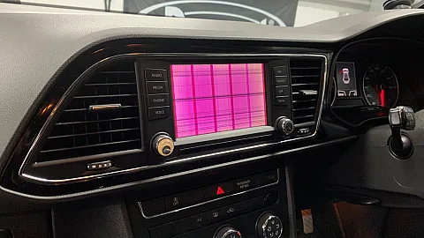 Seat Leon 2015 factory radio