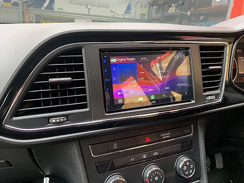 Seat Leon 2015 upgraded with JVC KW-M695DBW 6.8" CarPlay Stereo