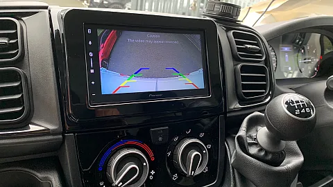 Fiat Ducato 2025 upgraded with Pioneer SPH-DA77DAB CarPlay Stereo