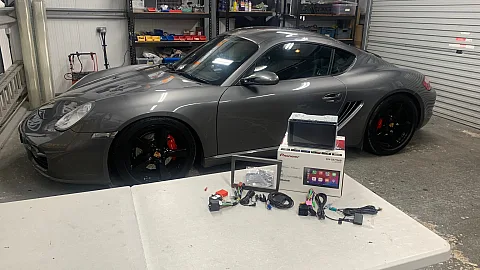 Porsche 911 2007 upgraded with Pioneer SPH-DA77DAB CarPlay Stereo