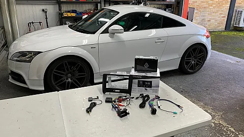 Audi TT 2012 Upgraded with Kenwood DMX6523DABS 6.8" CarPlay Stereo