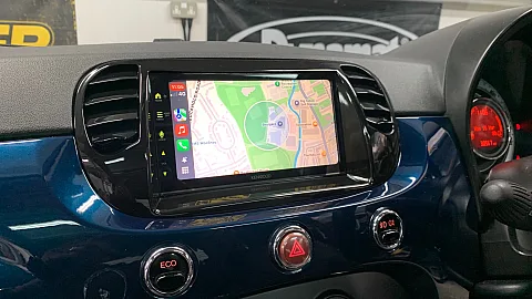 Fiat 500 2015 Fitted with KENWOOD DMX 7722DABS CarPlay Stereo
