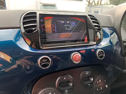 Fiat 500 2015 Fitted with KENWOOD DMX 7722DABS CarPlay Stereo