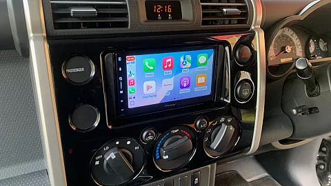 Toyota FJ Cruiser 2012 Upgraded with Pioneer SPH-DA77DAB CarPlay stereo