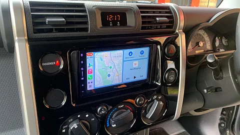 Toyota FJ Cruiser 2012 Upgraded with Pioneer SPH-DA77DAB CarPlay stereo