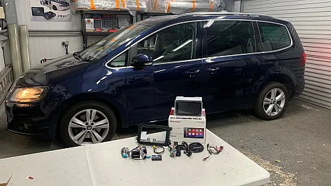Seat Alhambra 2016 upgraded with Pioneer SPH-DA77DAB CarPlay stereo