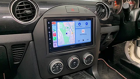 Mazda MX-5 2013 fitted with Pioneer SPH-DA77DAB CarPlay Stereo