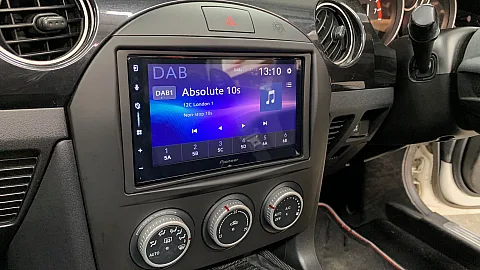 Mazda MX-5 2013 fitted with Pioneer SPH-DA77DAB CarPlay Stereo