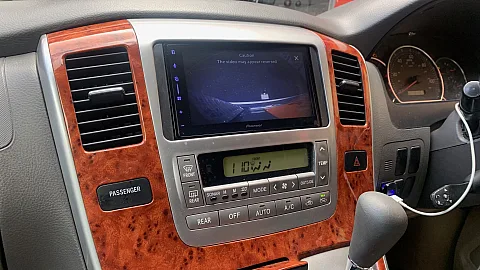 Toyota Alphard 2002 factory radio