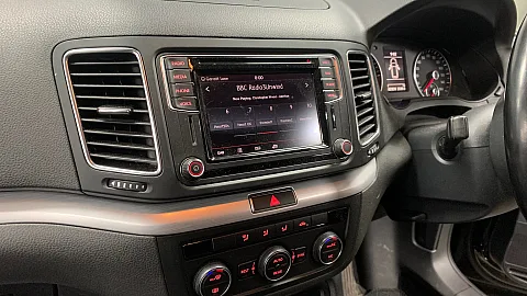 VW Sharan 2016 factory radio